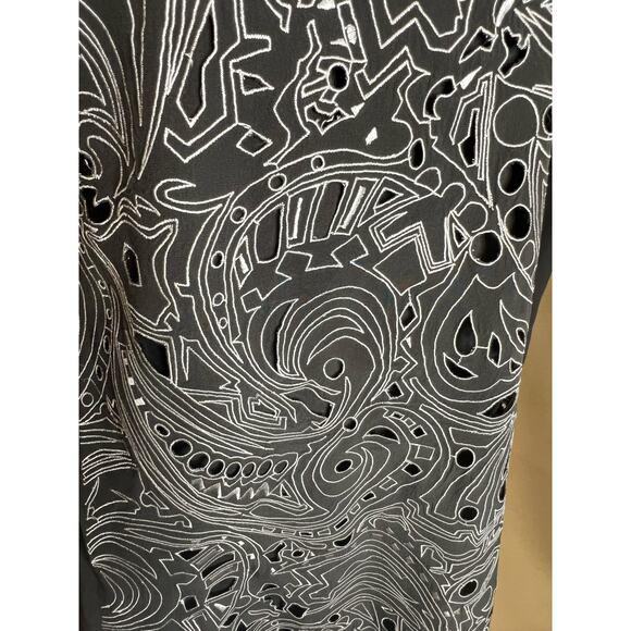 Tibi Gray Silk Embroidered Cutout Shift Dress 6 NWOT - Picture 2 of 5